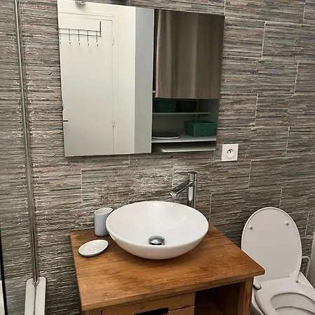 Luxury Flat Tour Eiffel 16e Apartment *